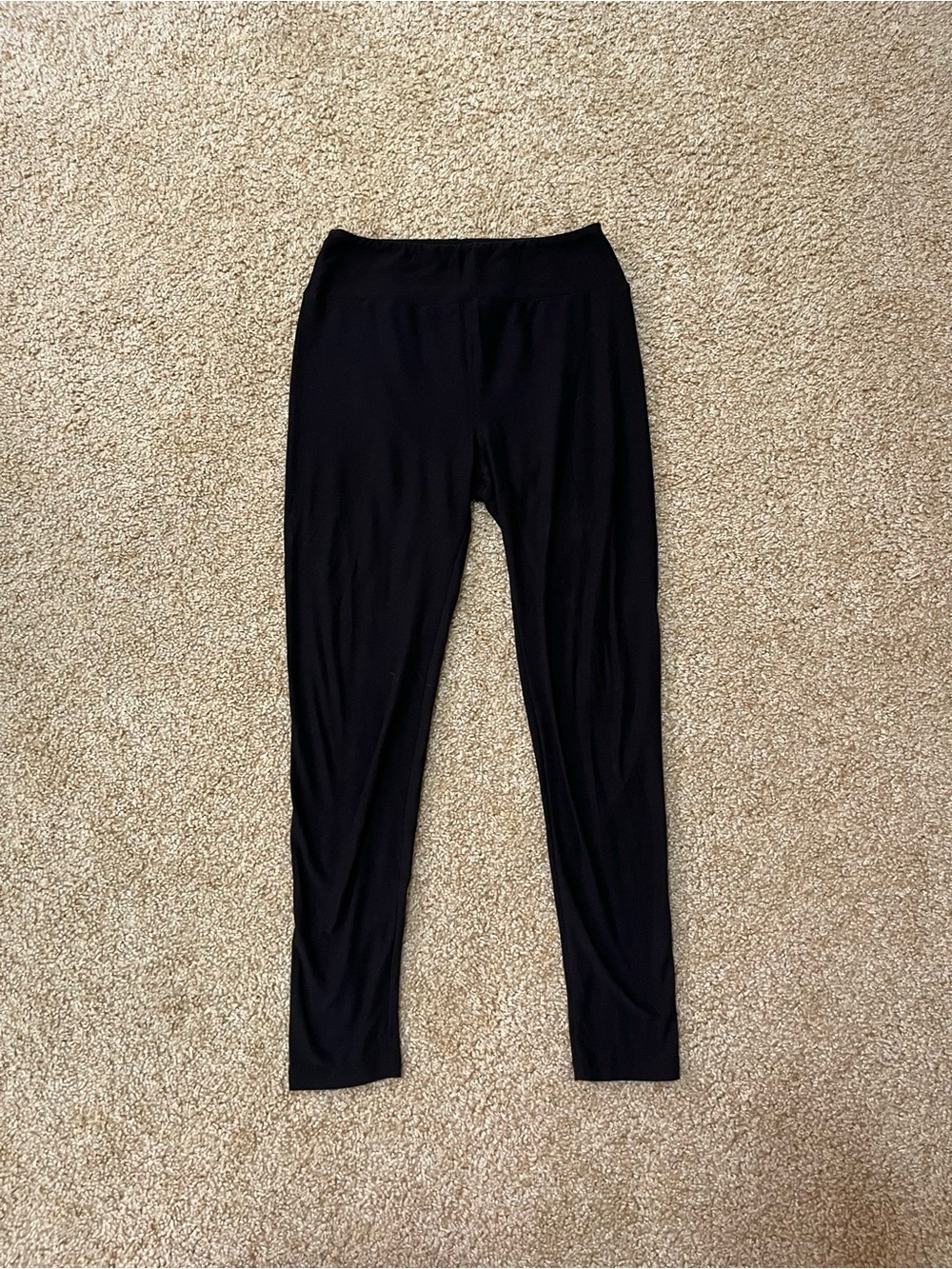 LuLaRoe Black One Size Leggings